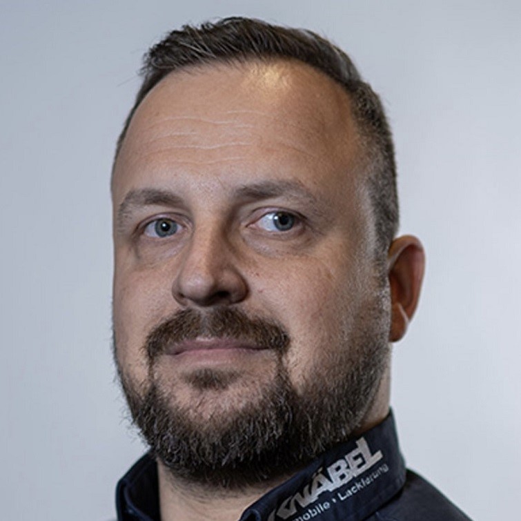 Matthias Berger Knäbel Automobile - Petra Mäder